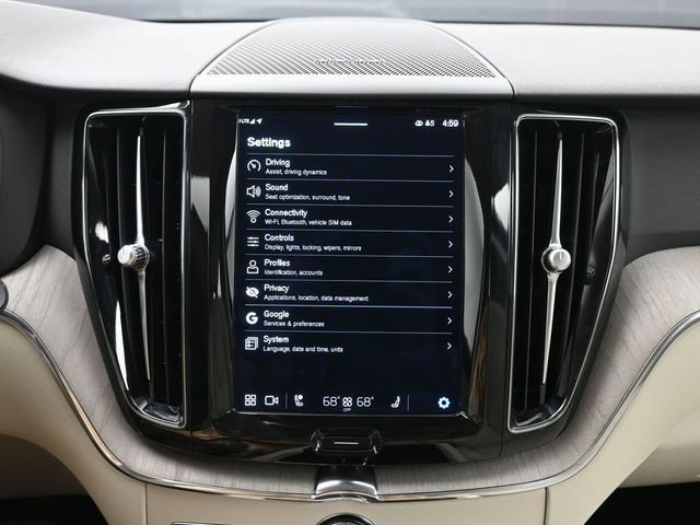 Used 2023 Volvo XC60 B5 Plus w/ Protection Package Premier image 15