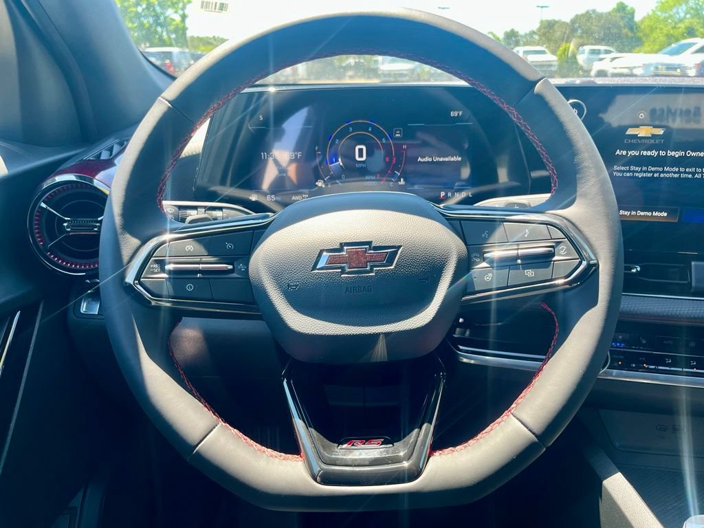 New 2026 Chevrolet Equinox RS w/ Convenience Package III AWD/4WD image 19