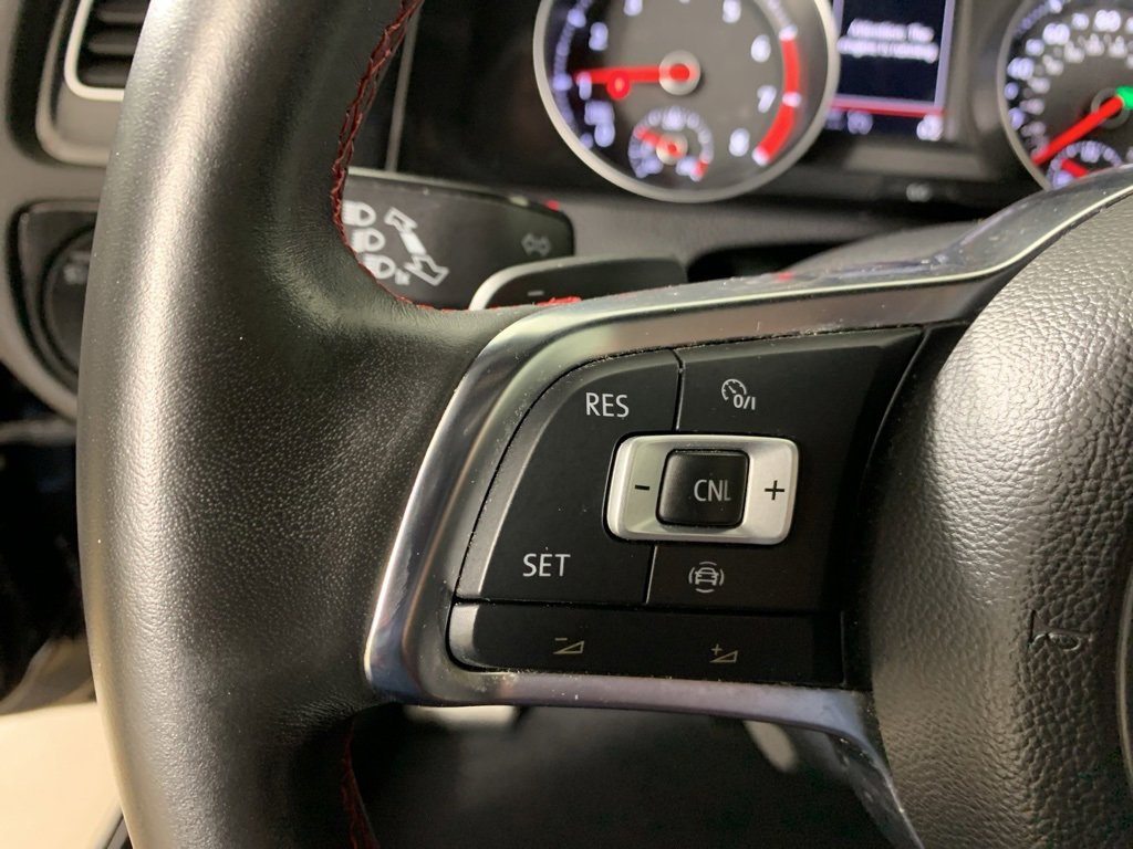 Used 2020 Volkswagen GTI SE image 19