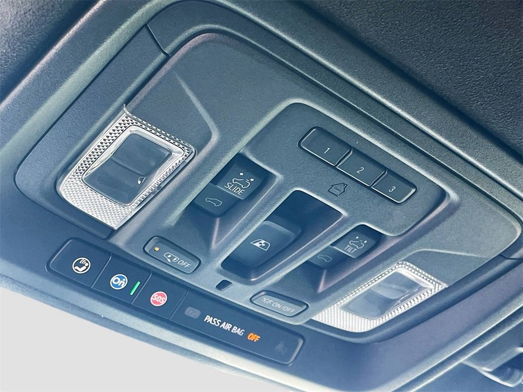 Used 2023 GMC Sierra 1500 AT4X image 20