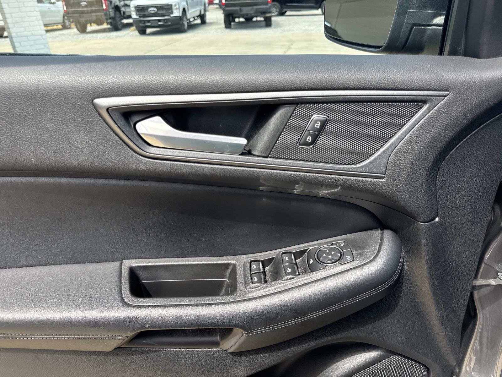Used 2022 Ford Edge SE AWD/4WD image 19