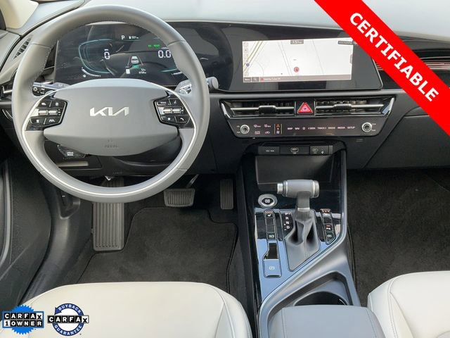 Certified 2025 Kia Niro EX image 11