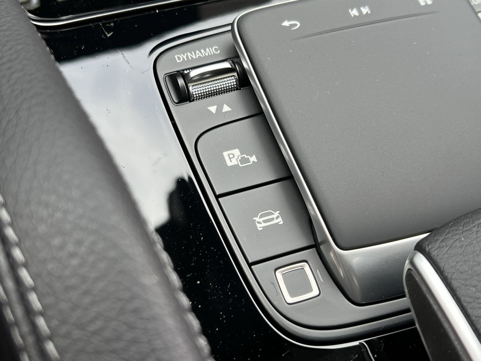 New 2026 Mercedes-Benz GLE 450 4MATIC Coupe image 40
