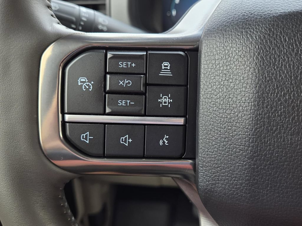 Used 2026 Ford F150 Platinum w/ Equipment Group 703A Plus AWD/4WD image 17