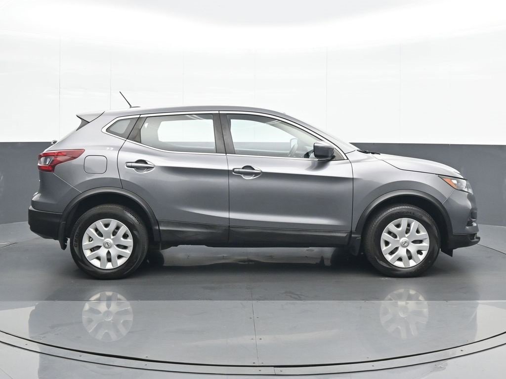 Used 2020 Nissan Rogue Sport S image 7