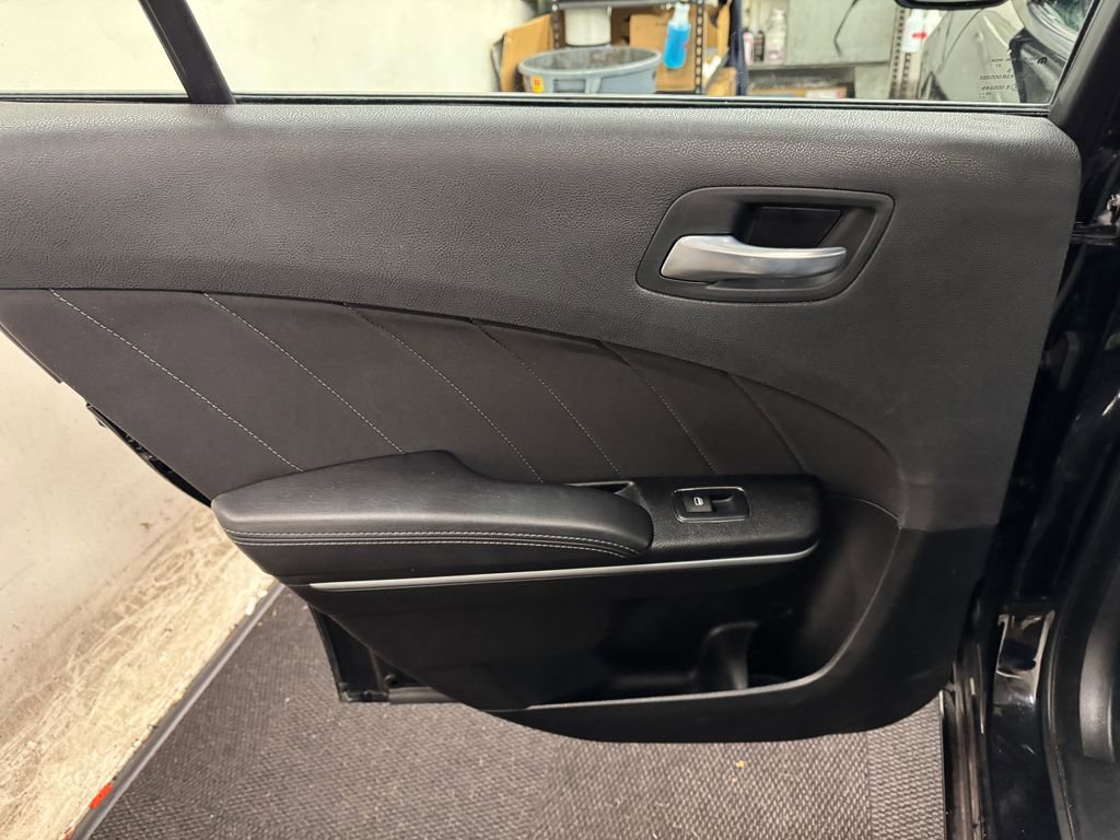 Used 2023 Dodge Charger SXT image 16