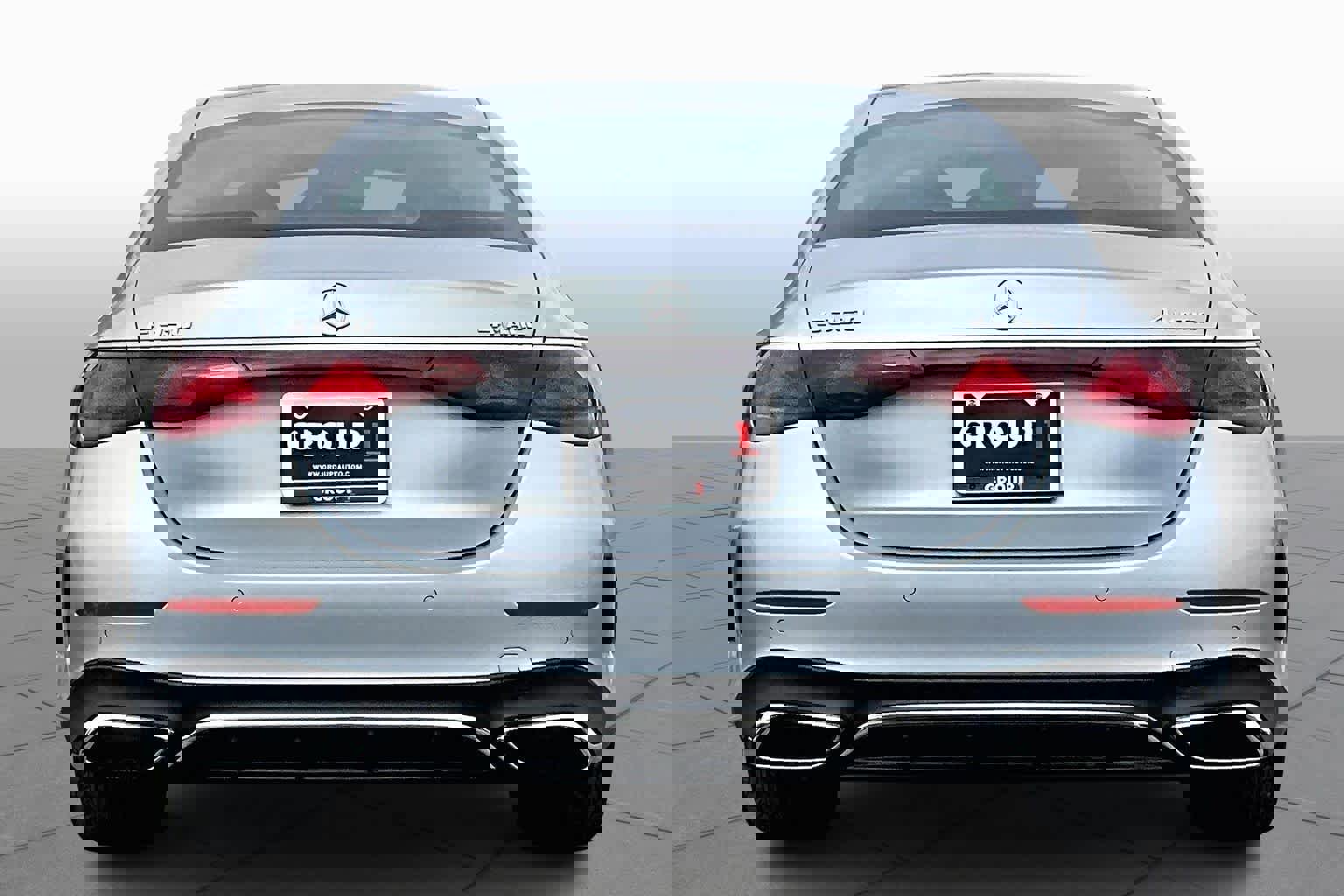 Certified 2025 Mercedes-Benz E 350 4MATIC Sedan image 4