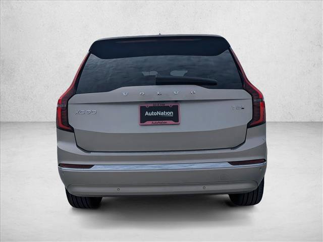 New 2026 Volvo XC90 T8 Plus w/ Protection Package Premier image 8