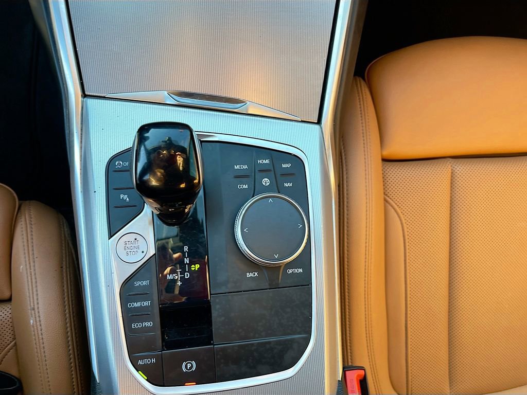 Used 2022 BMW M340i w/ Driving Assistance Package RWD image 17