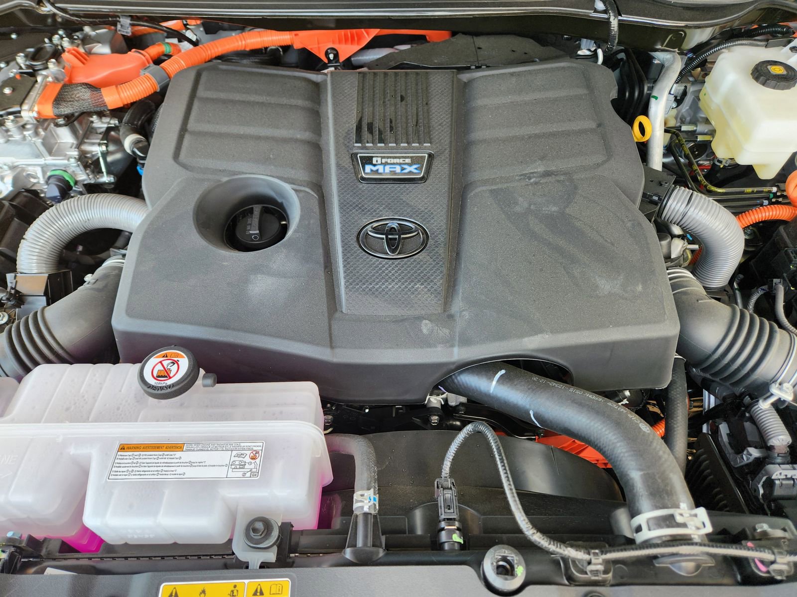 Used 2025 Toyota Tundra Limited image 25