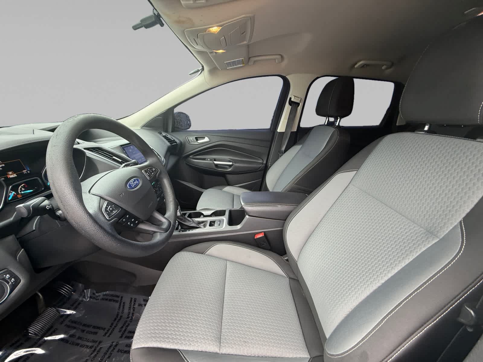 Used 2017 Ford Escape SE FWD image 11