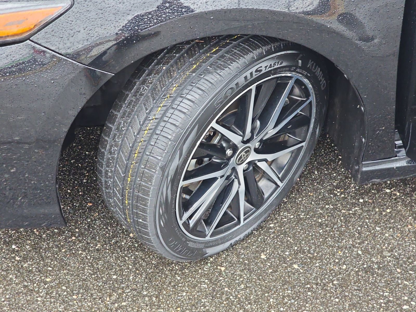 Used 2023 Toyota Camry SE image 39