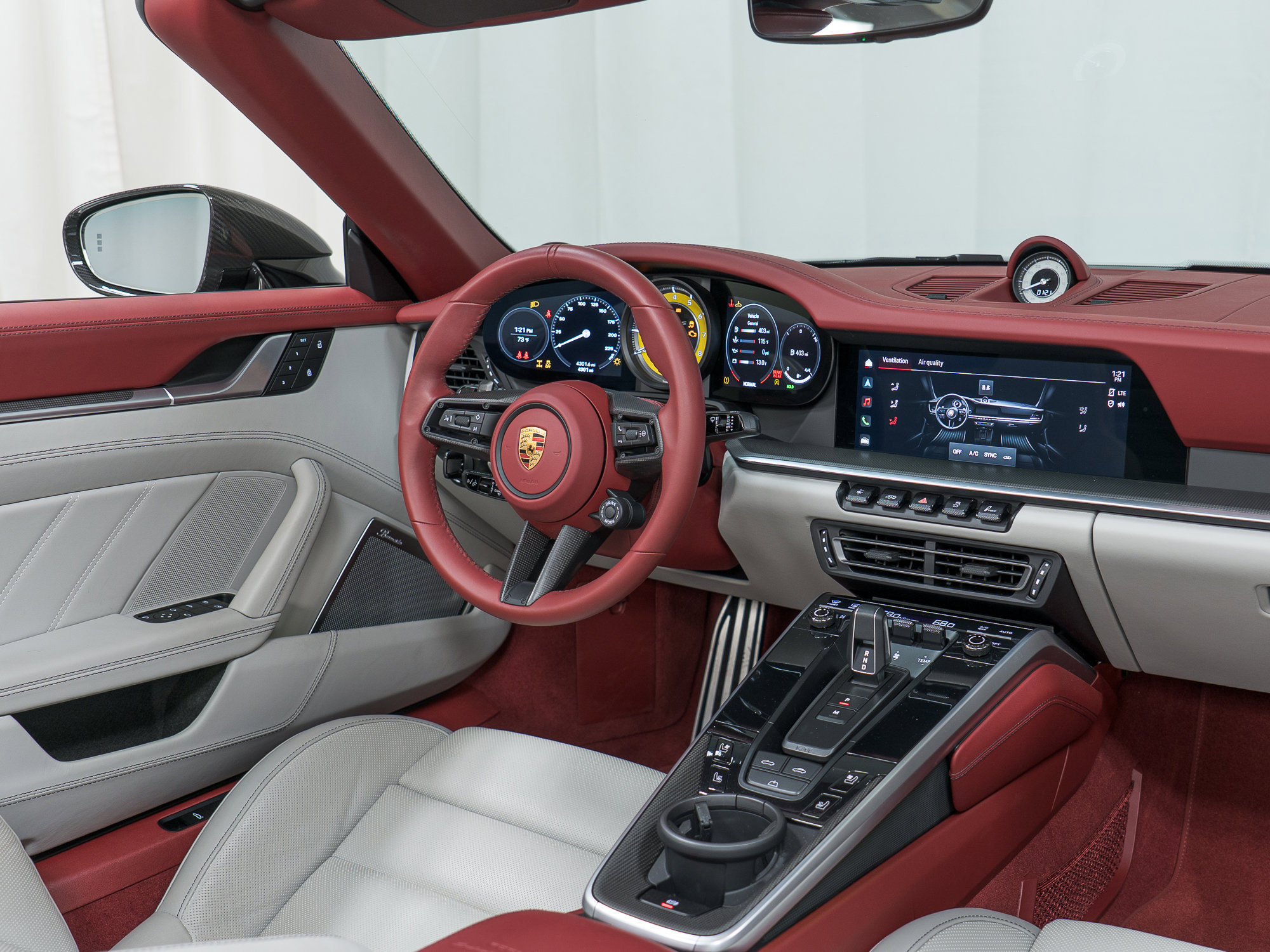 Certified 2022 Porsche 911 Turbo S AWD/4WD image 21