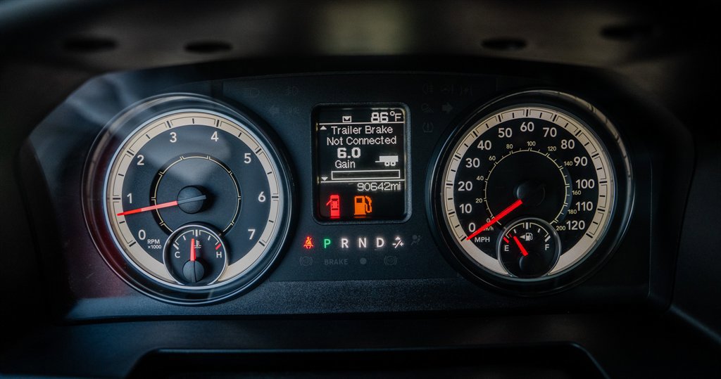 Used 2018 RAM 2500 Tradesman w/ Chrome Appearance Group image 19