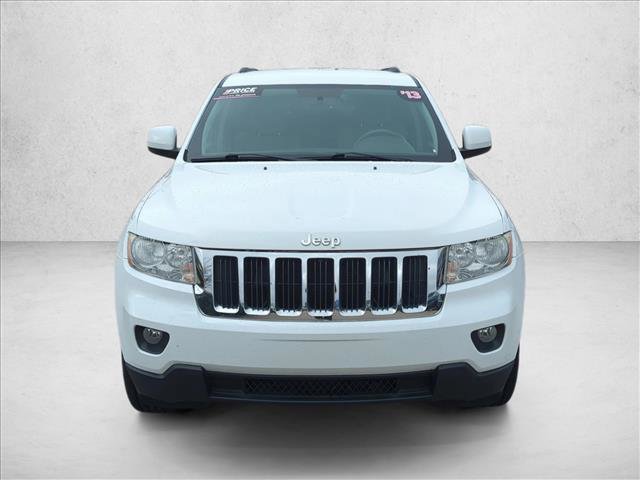 Used 2013 Jeep Grand Cherokee Laredo w/ Laredo E Group image 2