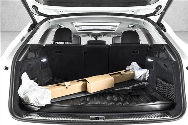 Certified 2025 Audi Q5 e Premium Plus w/ Premium Plus Package image 22