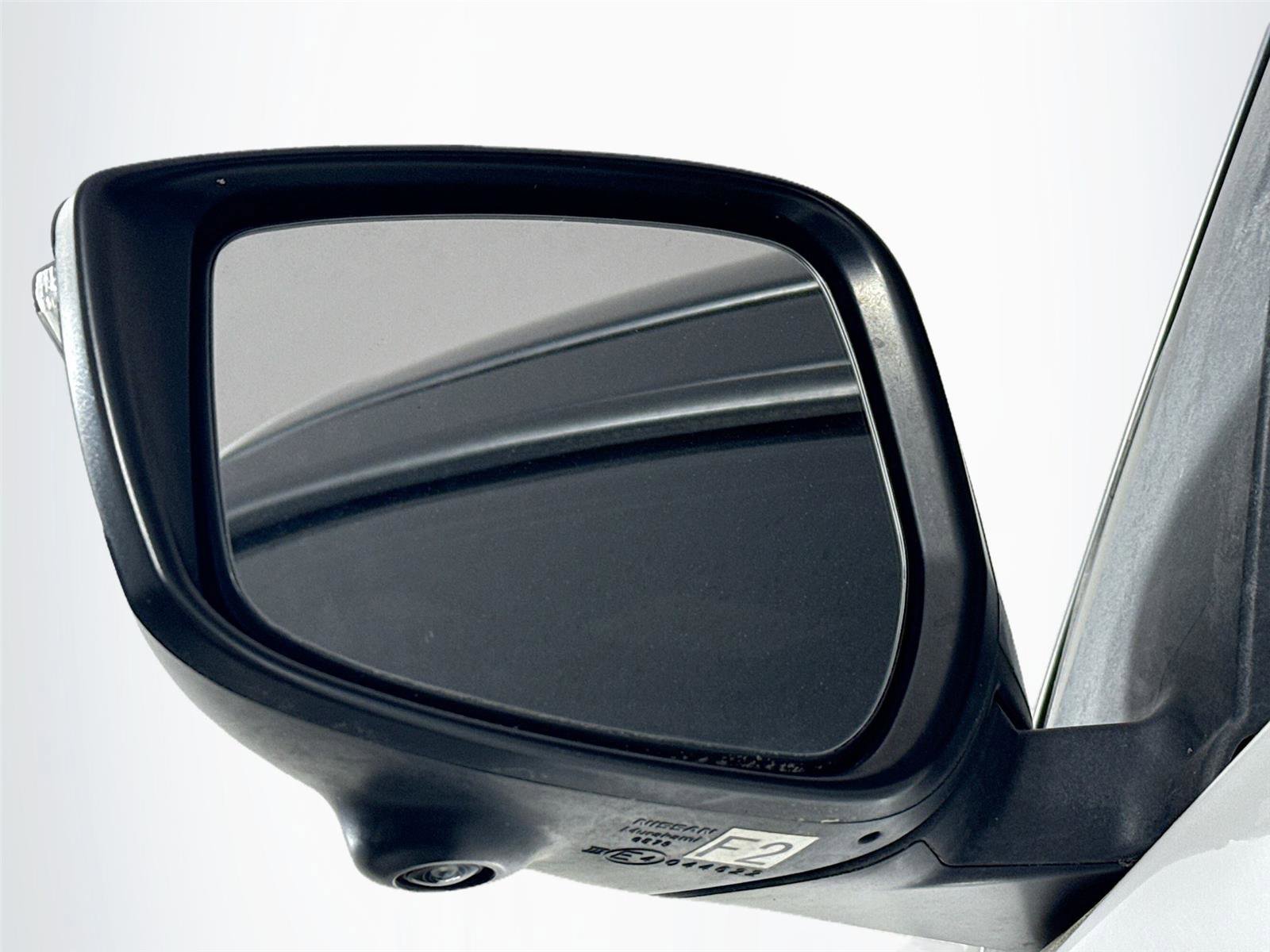 Used 2021 Nissan Kicks SR w/ Interior Electronics Package image 5