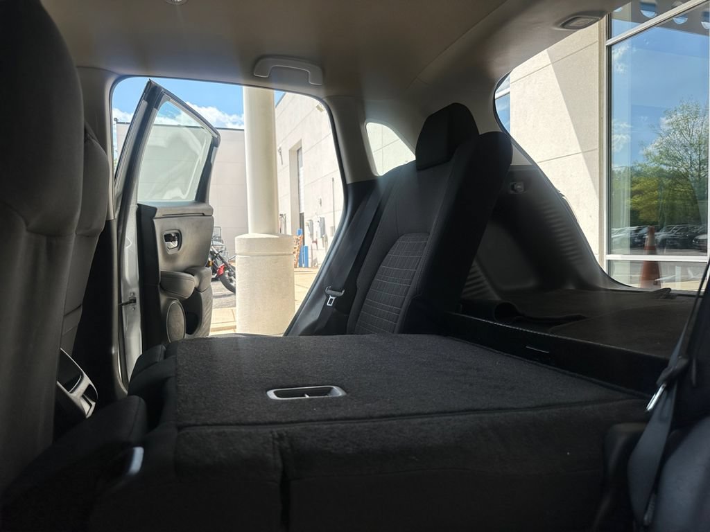 Certified 2024 Honda HR-V LX image 26