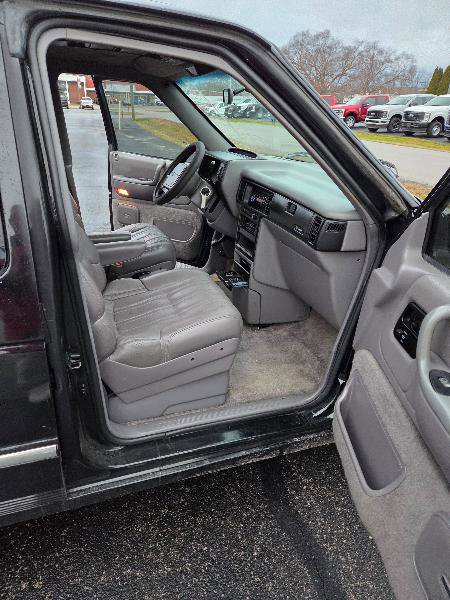Used 1993 Plymouth Grand Voyager LE image 12