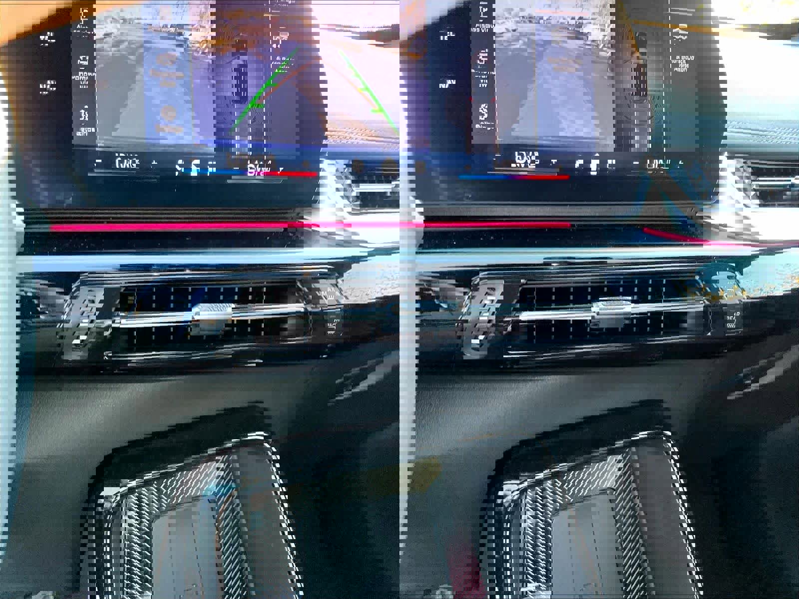 Used 2025 BMW X1 xDrive28i w/ Convenience Package image 33