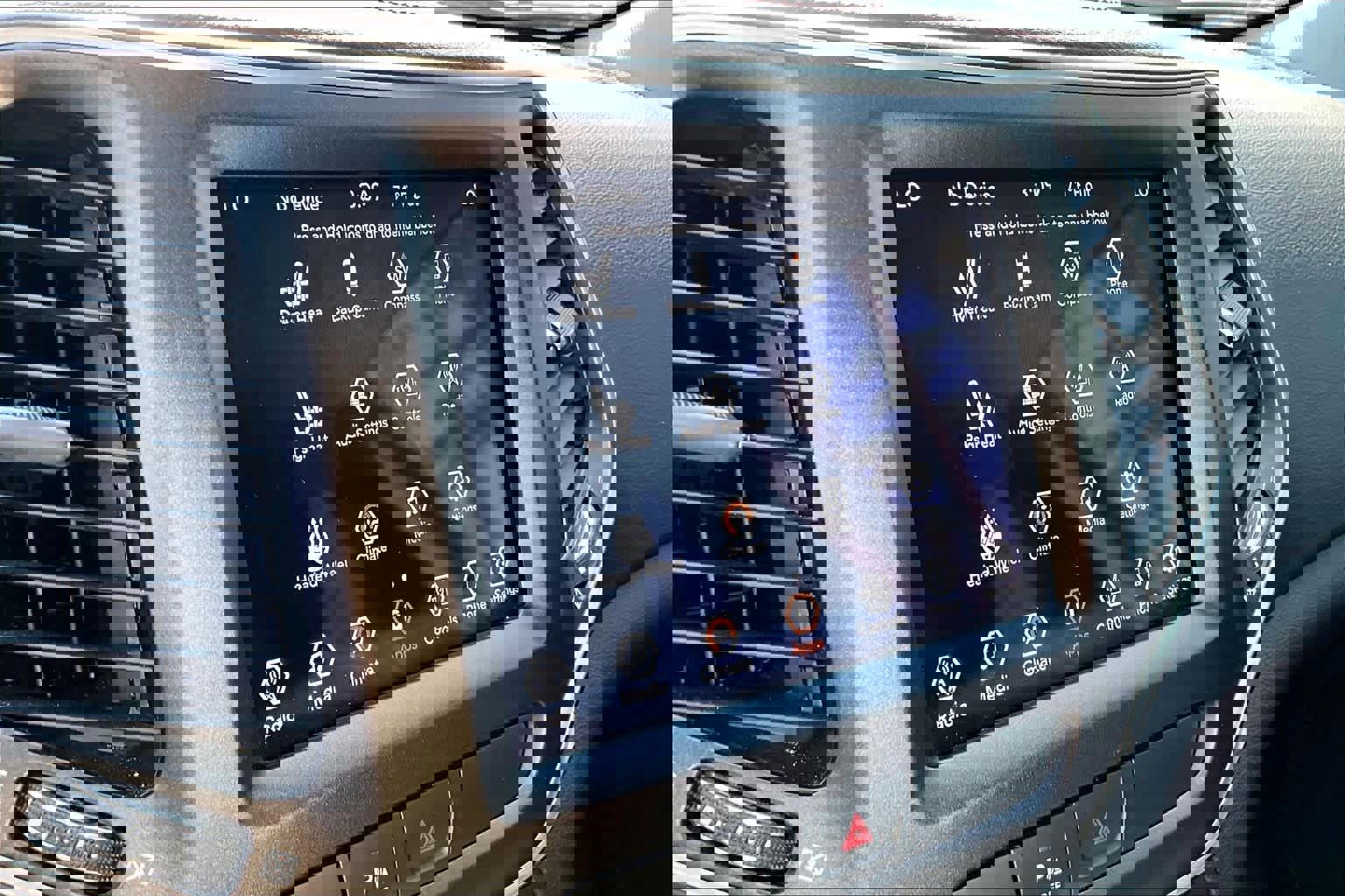 Used 2020 Jeep Cherokee Trailhawk w/ Cold Weather Group image 37