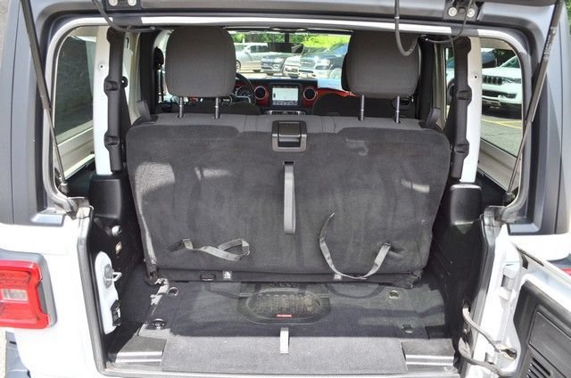 Used 2019 Jeep Wrangler Rubicon AWD/4WD image 37
