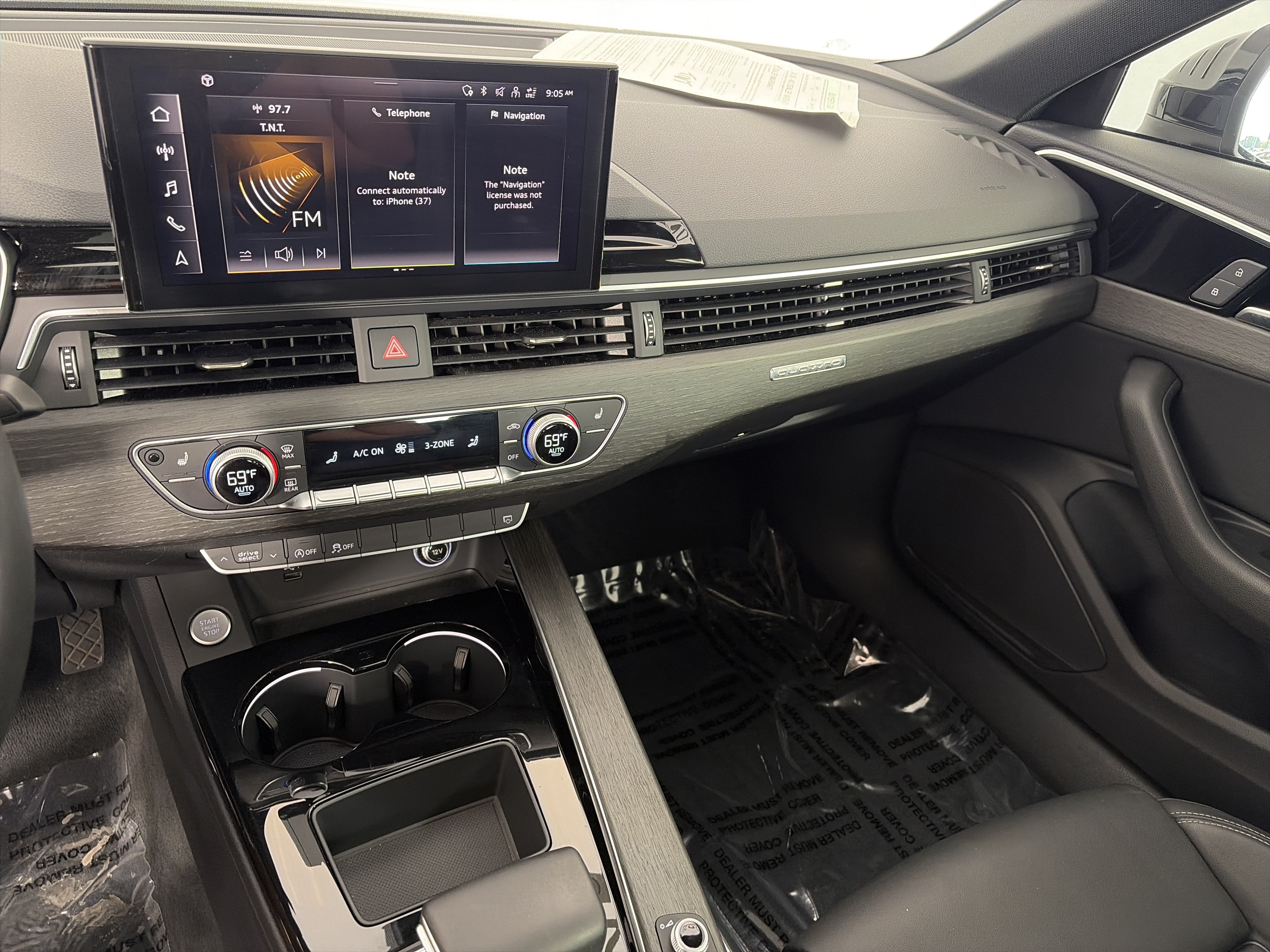 Used 2020 Audi A4 2.0T Premium w/ Convenience Package AWD/4WD image 6