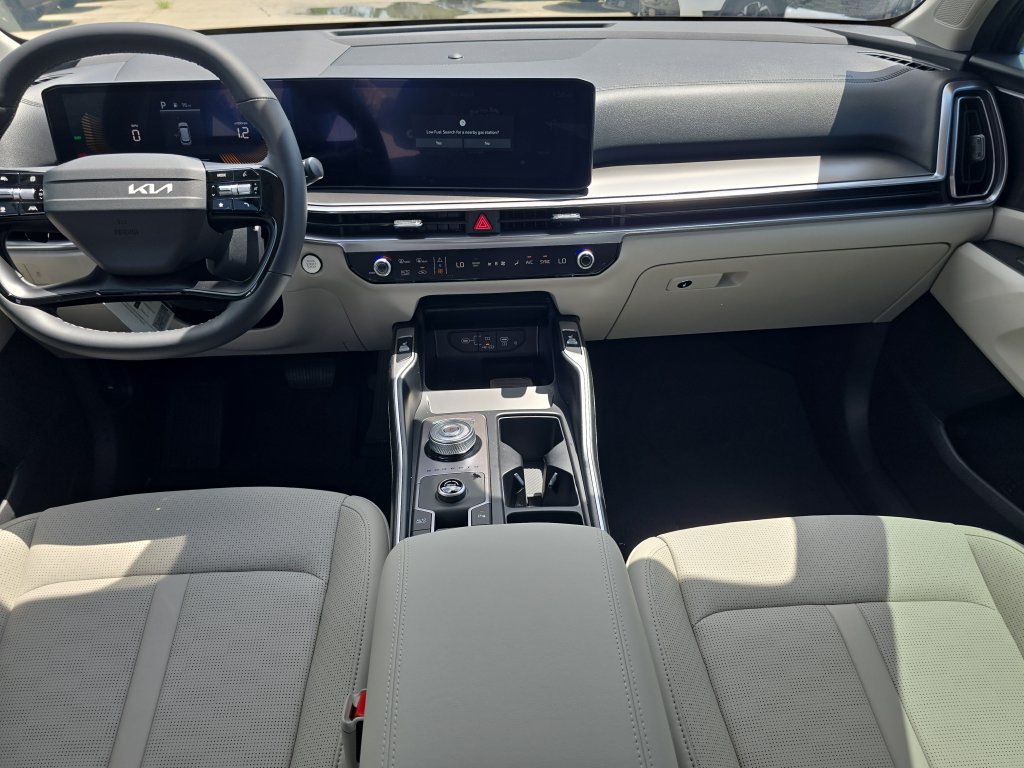 New 2026 Kia Sorento EX FWD image 13
