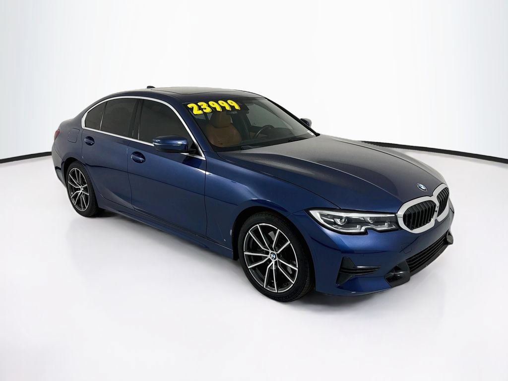 Used 2021 BMW 330i Sedan w/ Premium Package RWD image 3