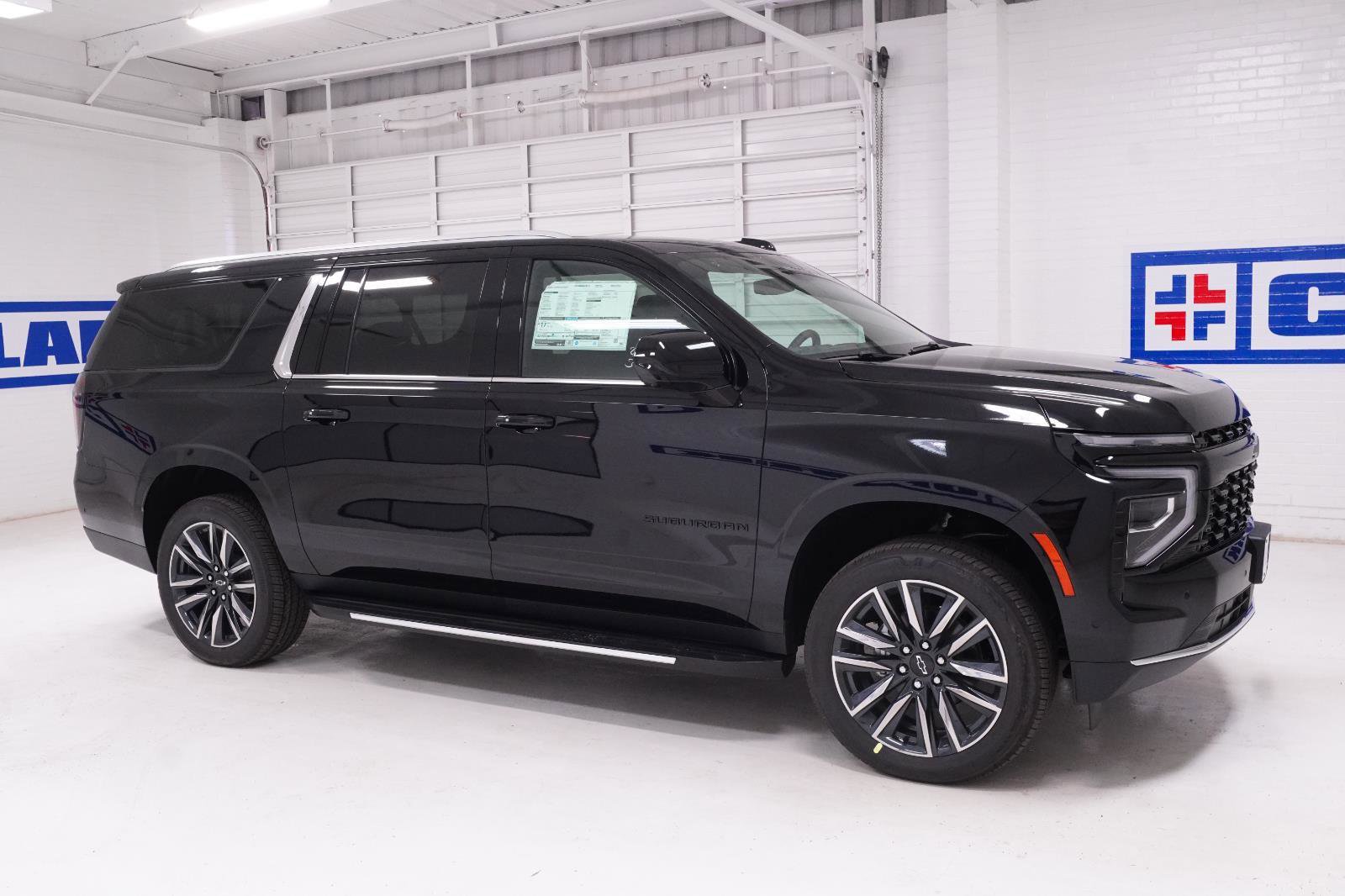 New 2026 Chevrolet Suburban LS w/ LS Custom Edition RWD image 4