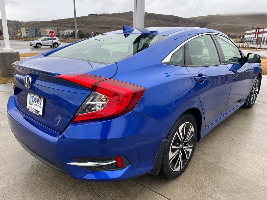 Used 2018 Honda Civic EX-T image 9
