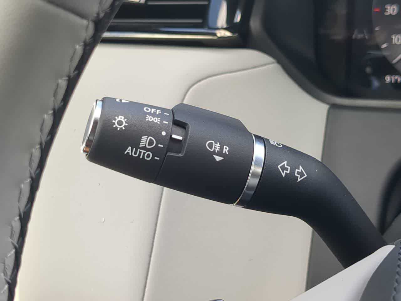 New 2026 Land Rover Range Rover Velar S AWD/4WD image 25