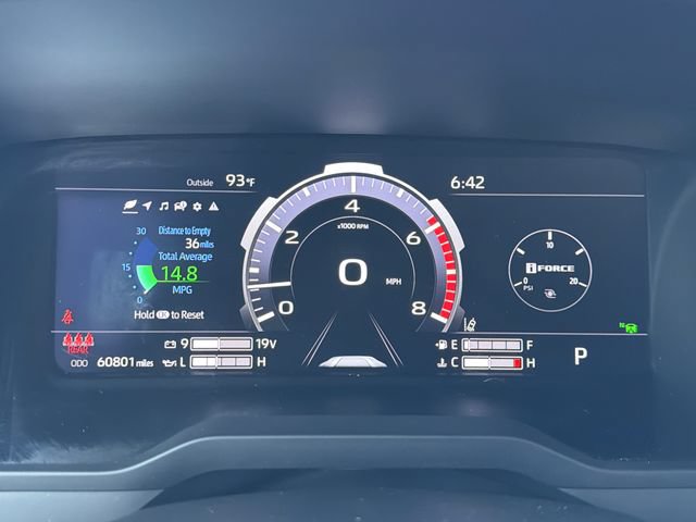 Used 2023 Toyota Tundra Platinum w/ Advanced Package AWD/4WD image 11