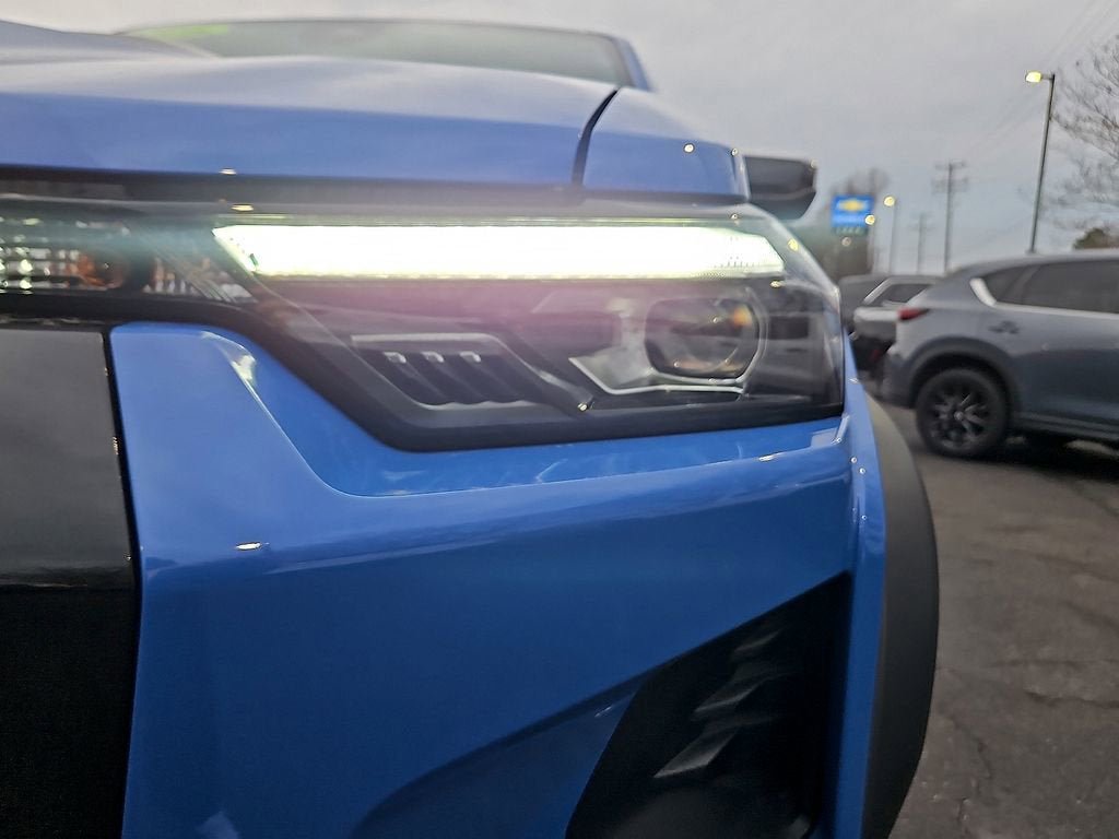 Used 2026 Chevrolet Colorado ZR2 AWD/4WD image 9