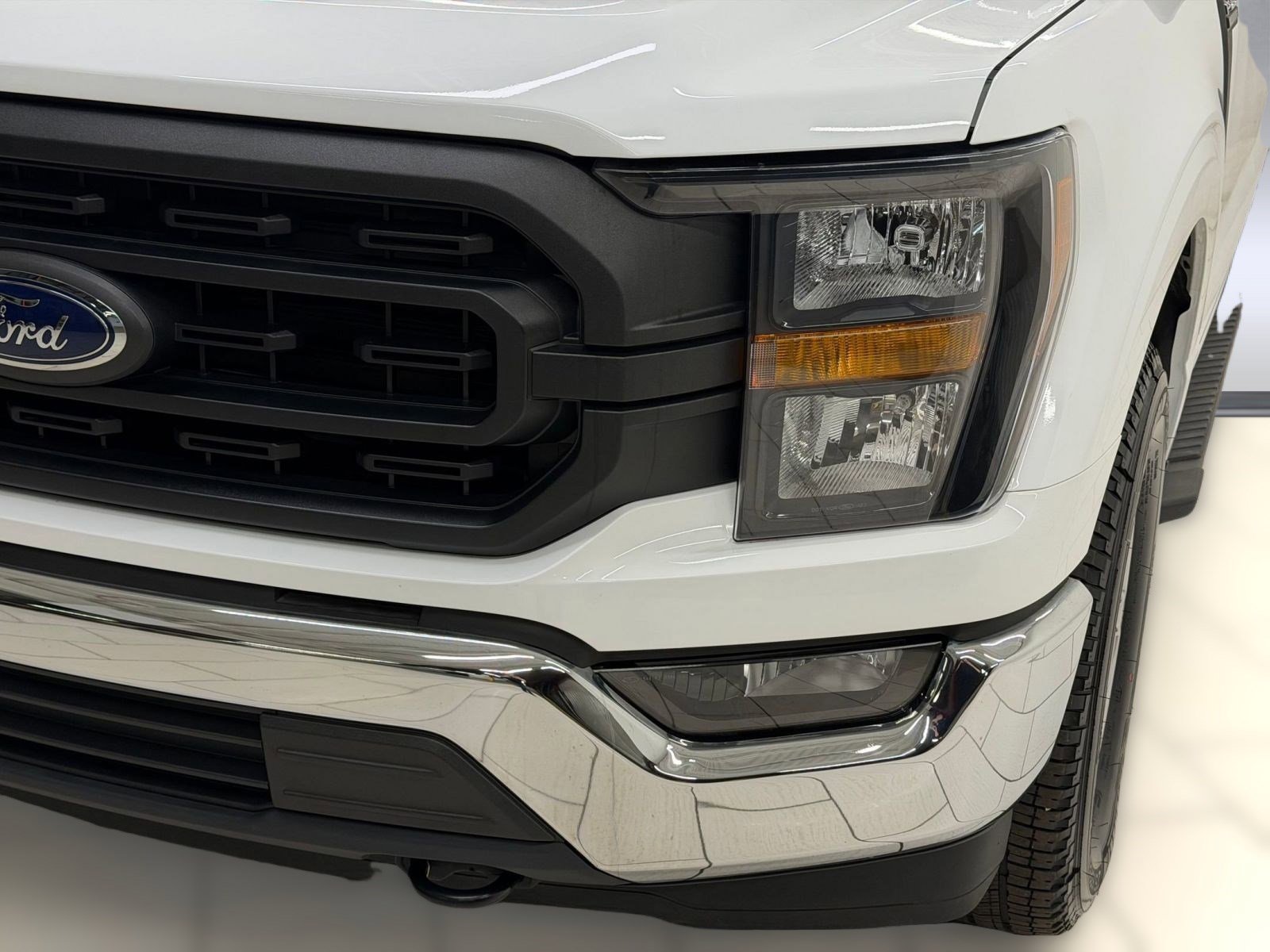 Used 2023 Ford F150 XL w/ Trailer Tow Package AWD/4WD image 9