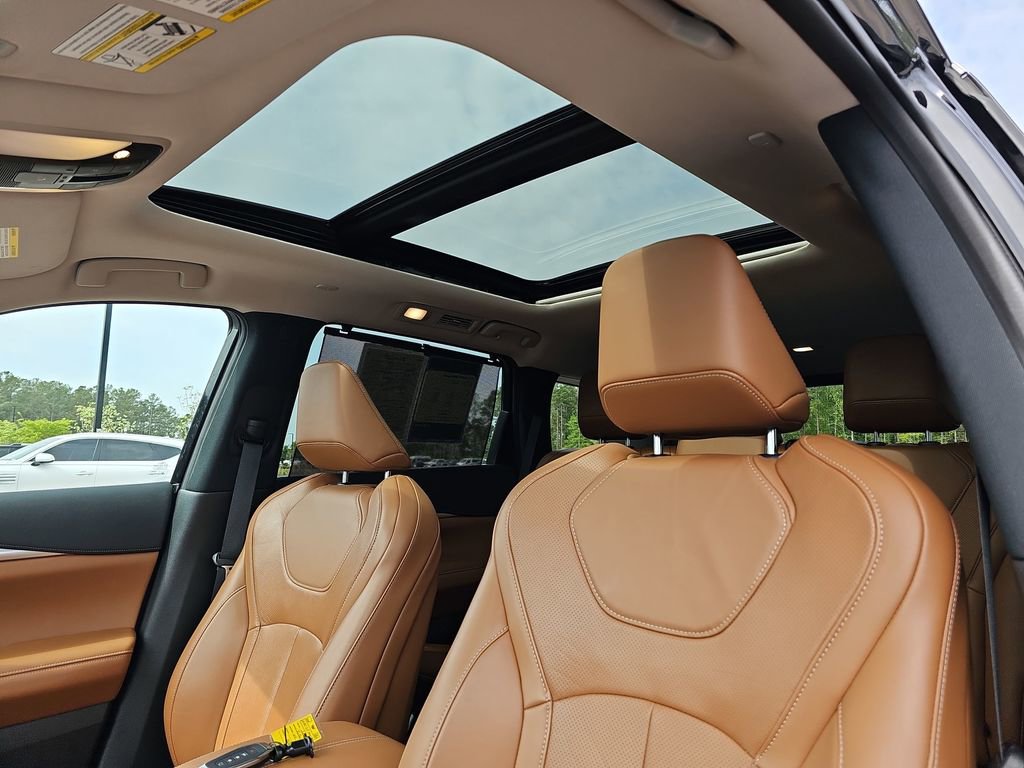 Used 2025 INFINITI QX60 Sensory image 35
