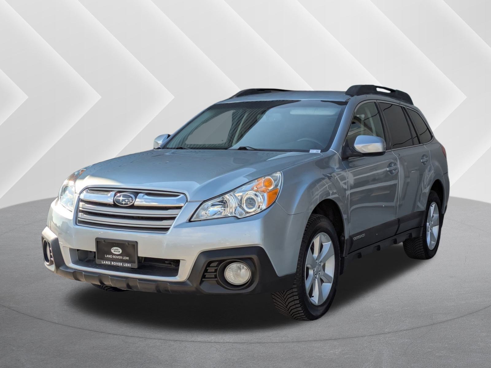 Used 2013 Subaru Outback 2.5i Premium w/ Popular Pkg 1B image 1