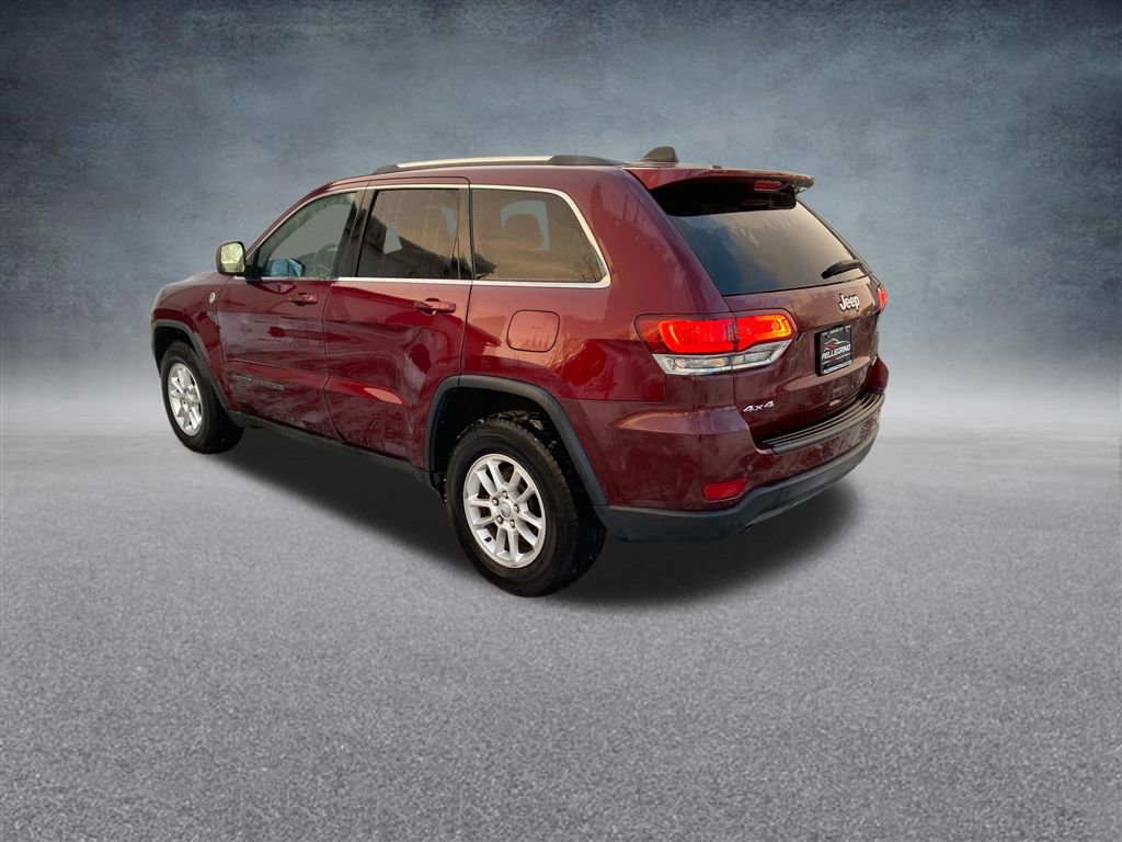 Used 2020 Jeep Grand Cherokee Laredo image 3