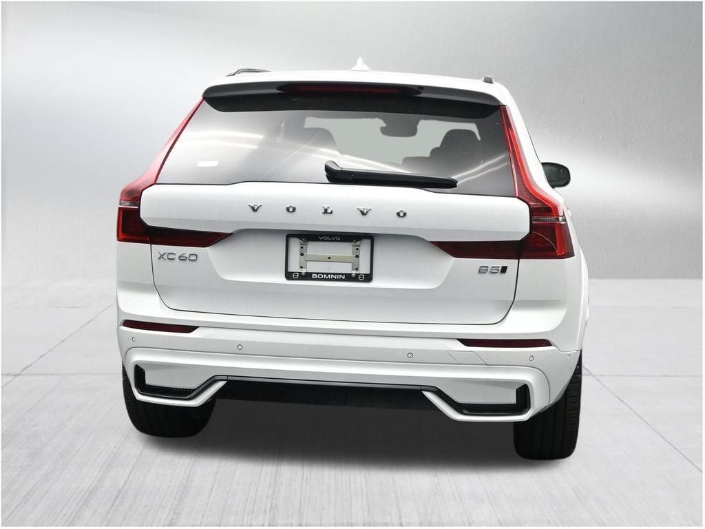 New 2026 Volvo XC60 B5 Ultra AWD/4WD image 4