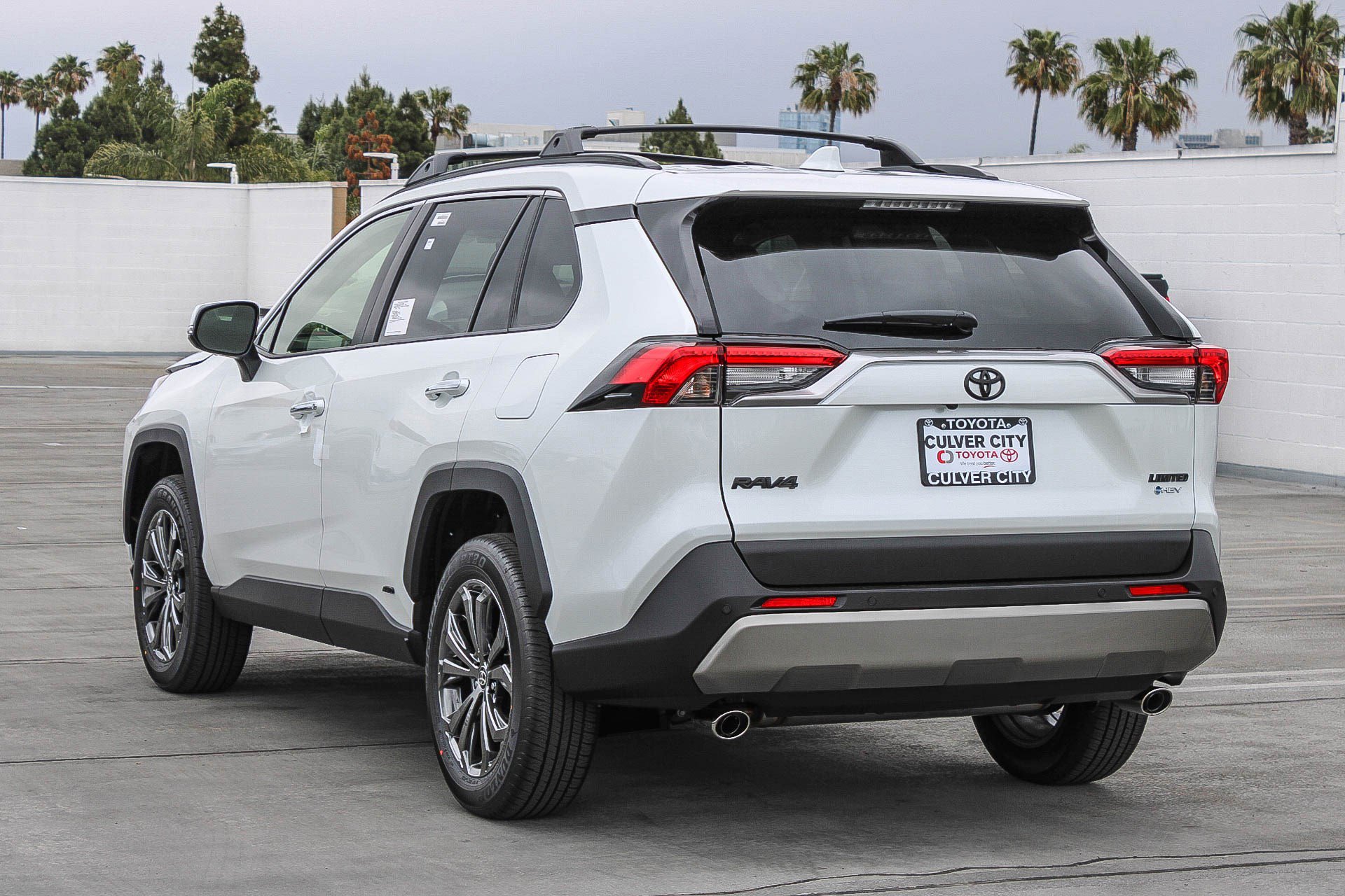 New 2025 Toyota RAV4 Limited image 7