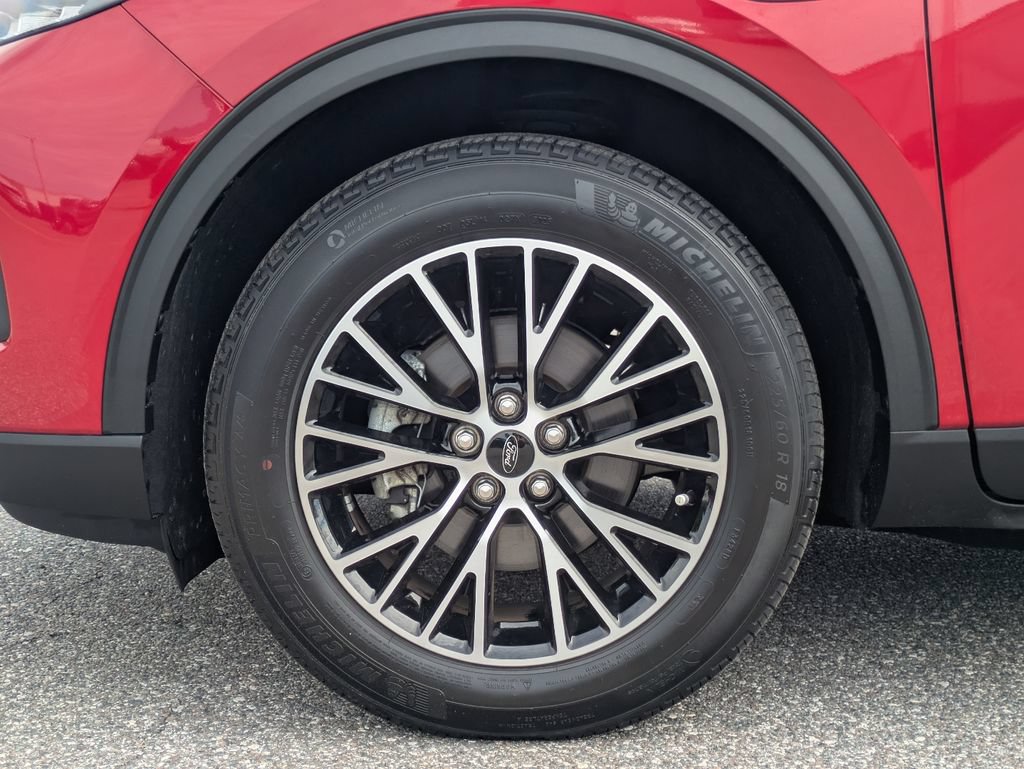 Certified 2023 Ford Escape SE FWD image 10