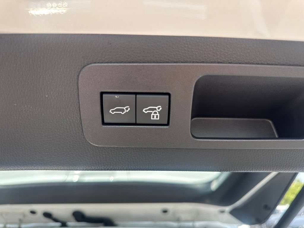 Used 2024 Lexus LX 600 F Sport AWD/4WD image 22