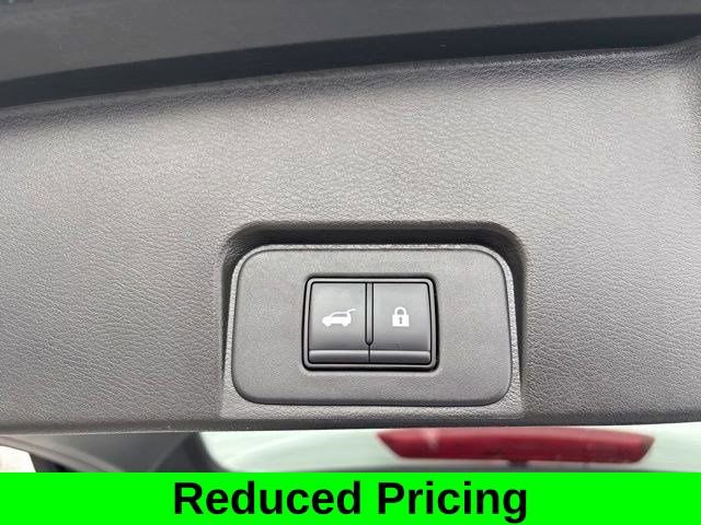 Used 2024 Nissan Rogue SL image 34