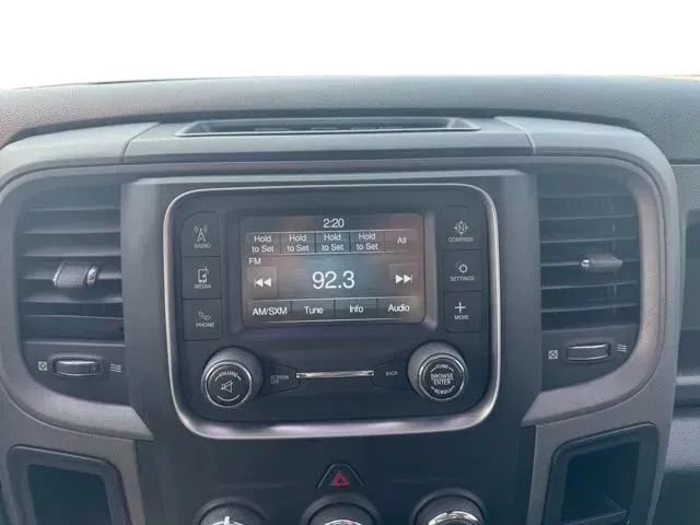 Used 2018 RAM 2500 Tradesman w/ Chrome Appearance Group AWD/4WD image 29