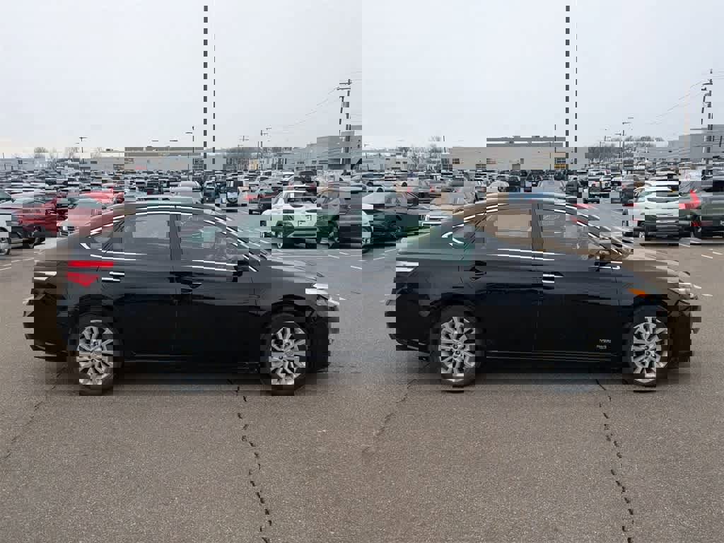 Used 2013 Toyota Avalon XLE Premium image 10