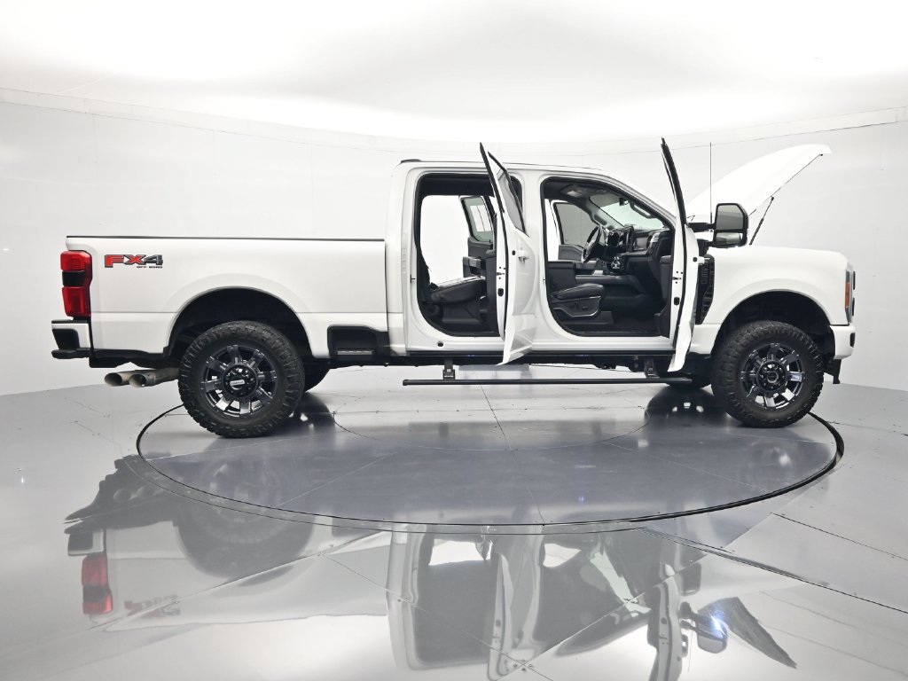Used 2024 Ford F250 Lariat w/ Sport Appearance Package AWD/4WD image 49
