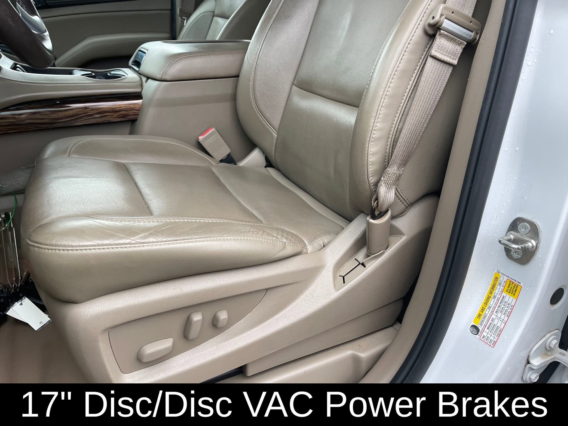 Used 2016 GMC Yukon XL SLT w/ Open Road Package image 14