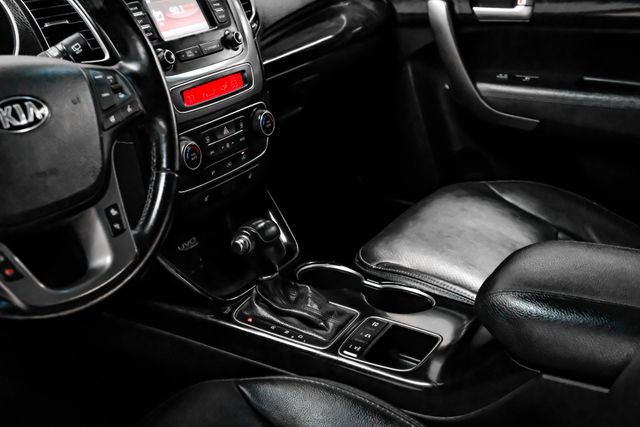 Used 2015 Kia Sorento EX image 30