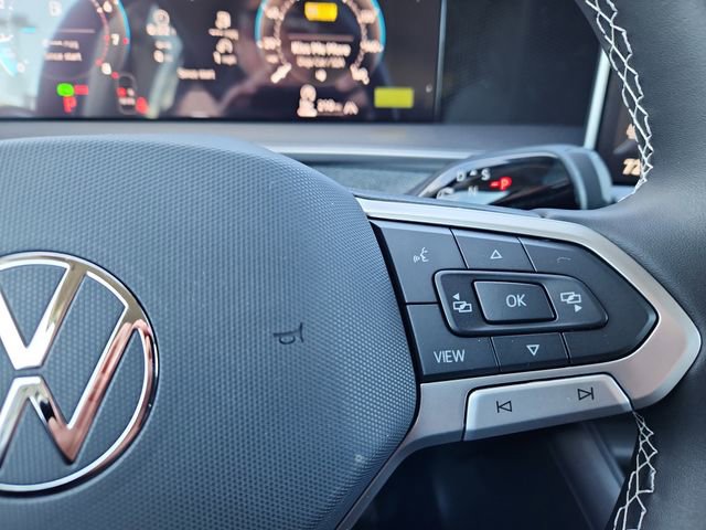 New 2026 Volkswagen Tiguan S image 12