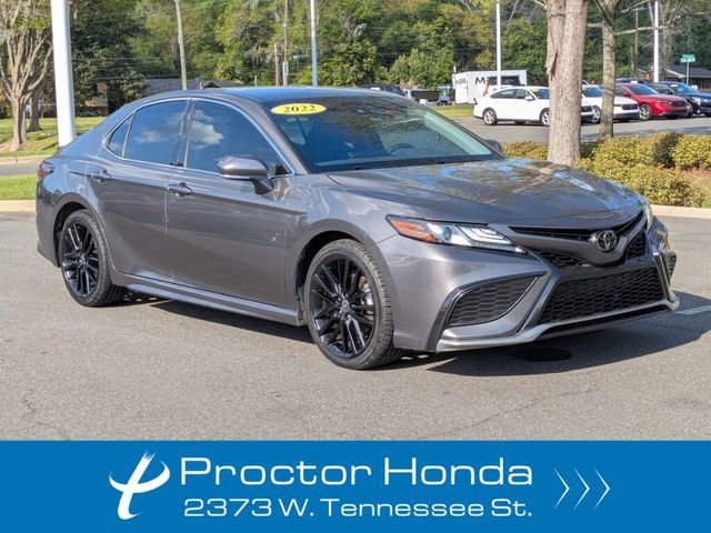 Used 2022 Toyota Camry XSE image 1